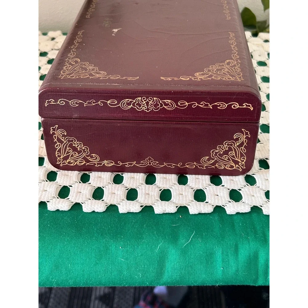 Vintage Farrington Faux‎ Leather Jewelry Box Set Gold Filigree Monogram with Key